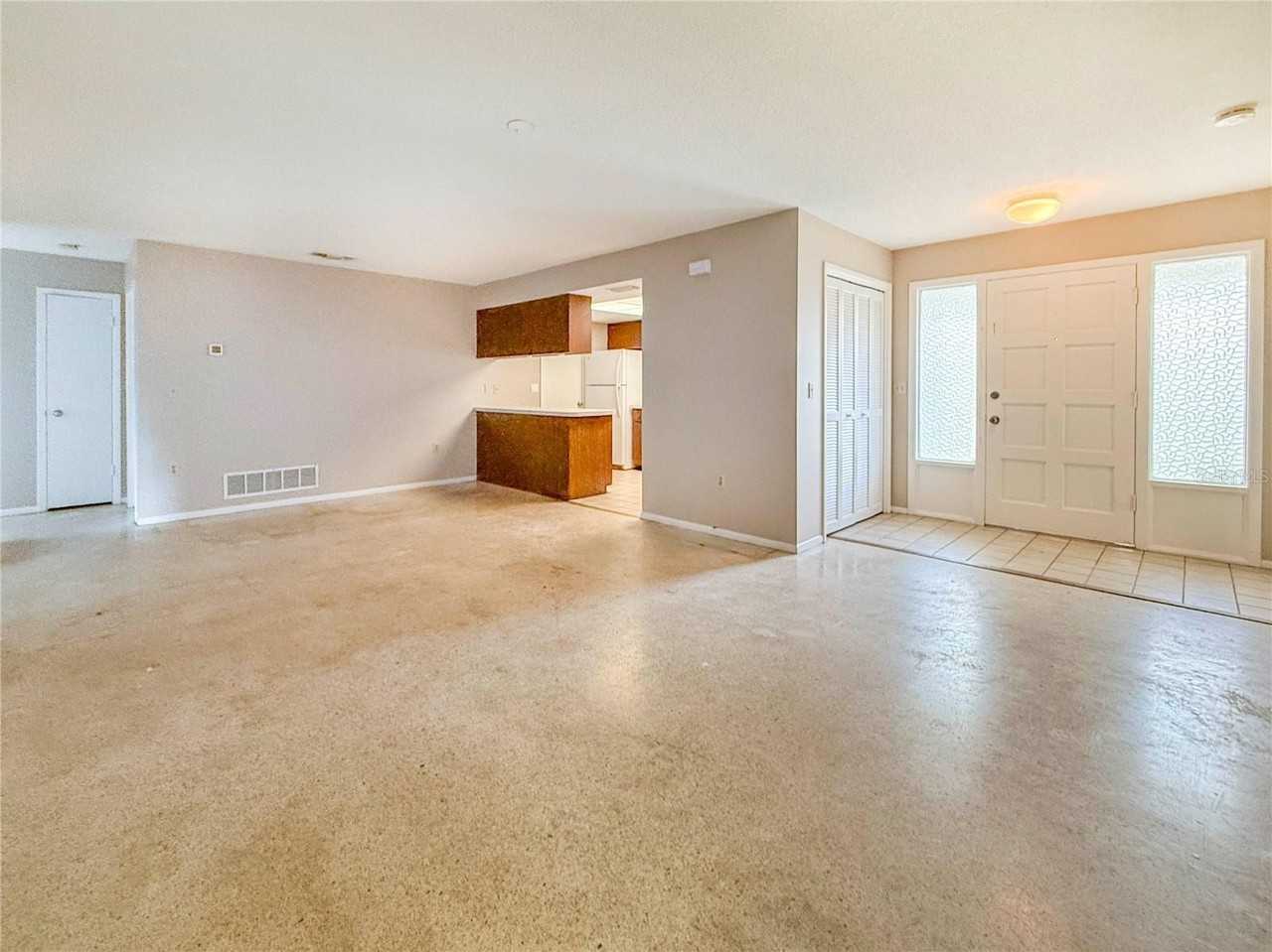 4417 Parnell Dr - Photo 2 of 12