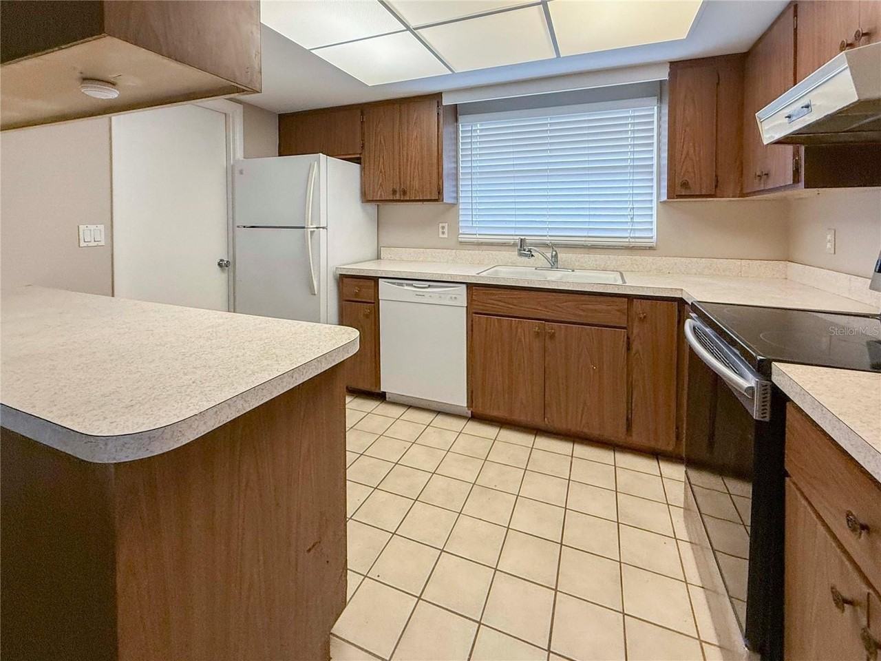 4417 Parnell Dr - Photo 5 of 12