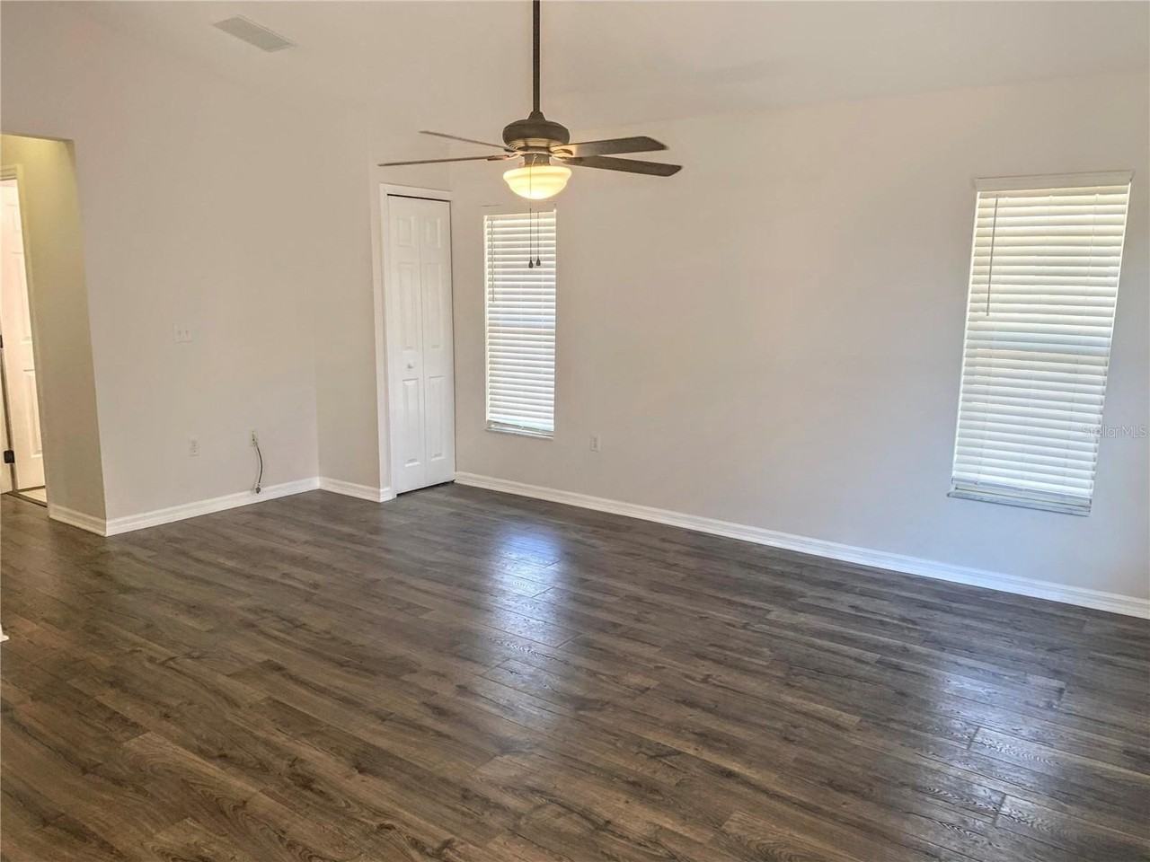 5440 Kensington St - Photo 2 of 9