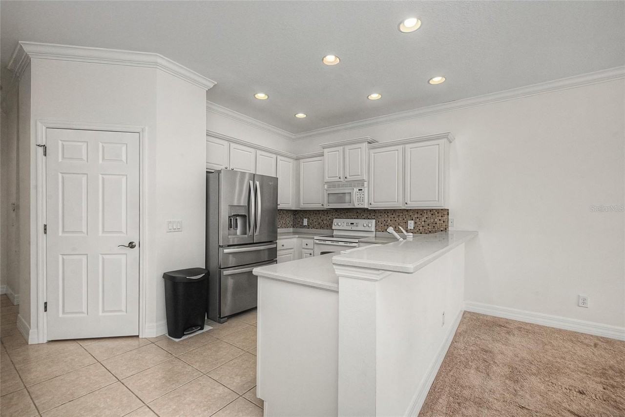 11443 52nd Ct E - Photo 5 of 42