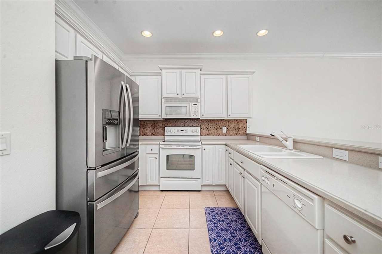 11443 52nd Ct E - Photo 3 of 42