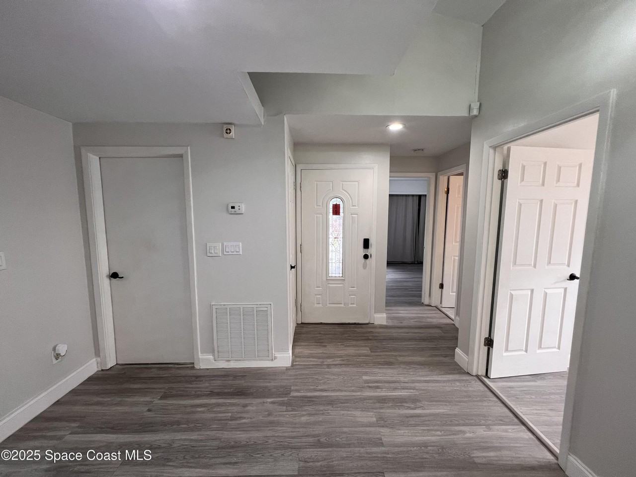 377 Myrtlewood Rd - Photo 2 of 12