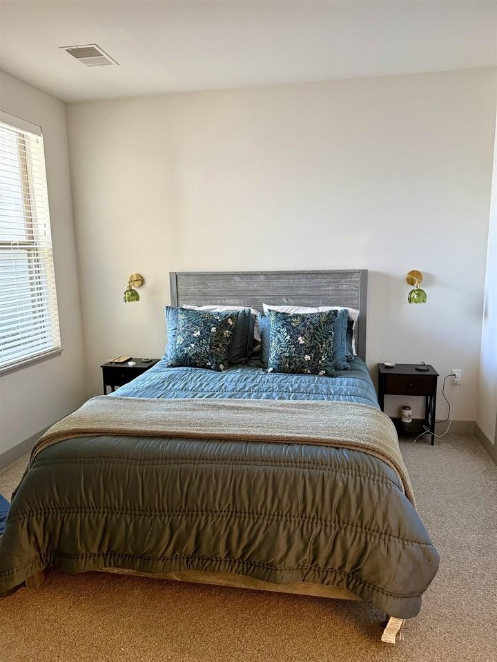 1827 E Washington Ave #569 - Photo 6 of 9