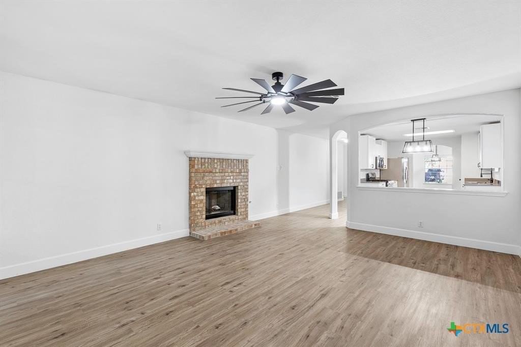 617 Barbara Way - Photo 5 of 19