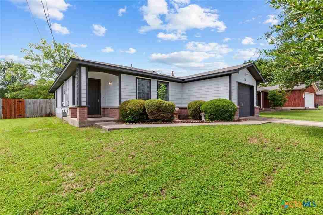 112 James Lin Cir - Photo 2 of 26
