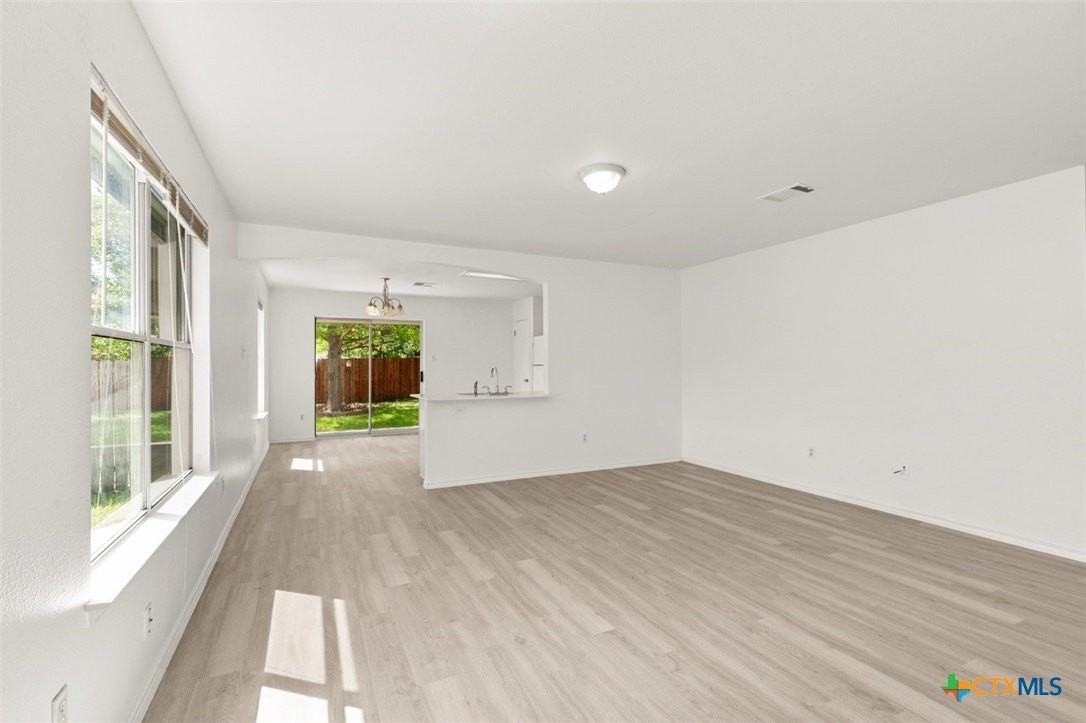112 James Lin Cir - Photo 5 of 26