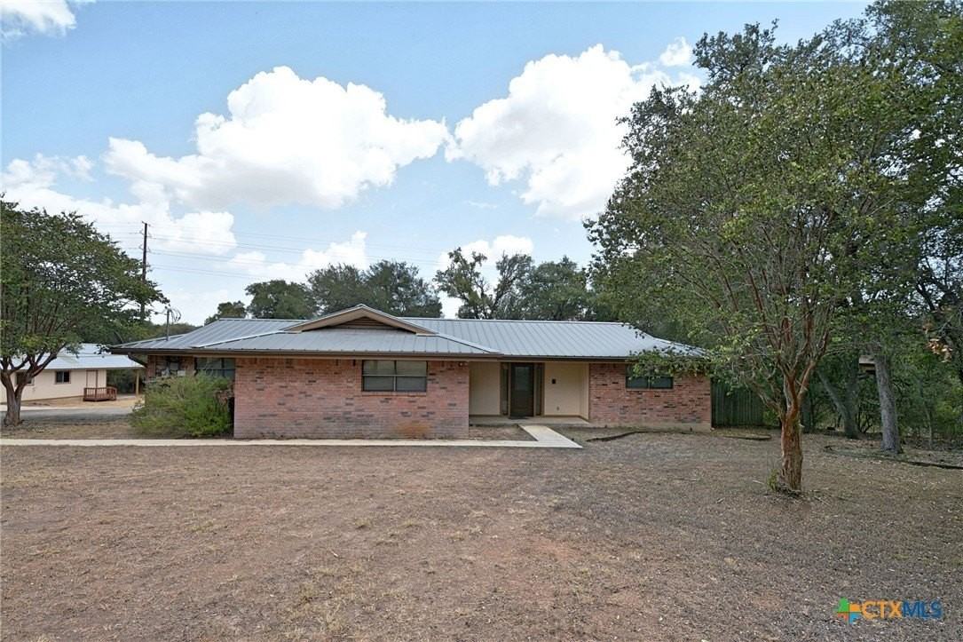 788 Mary Preiss Dr - Photo 2 of 23