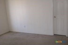 4306 Alleeta Dr - Photo 5 of 9