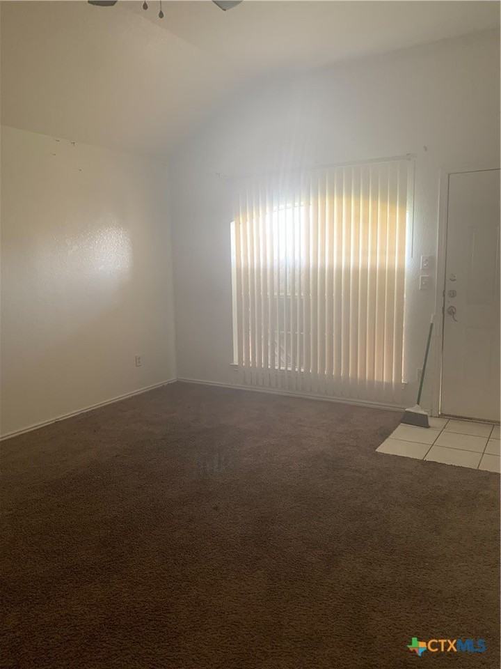 4306 Alleeta Dr - Photo 6 of 9