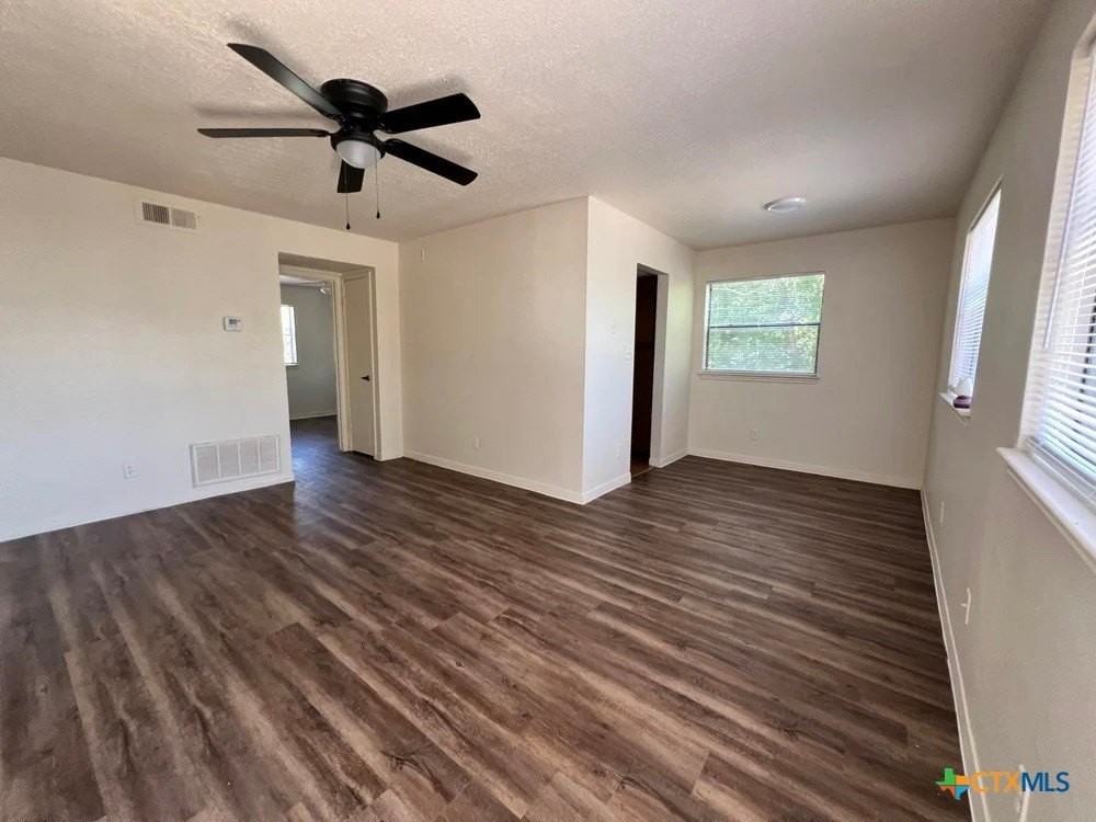 450 Burleson St #A - Photo 2 of 5