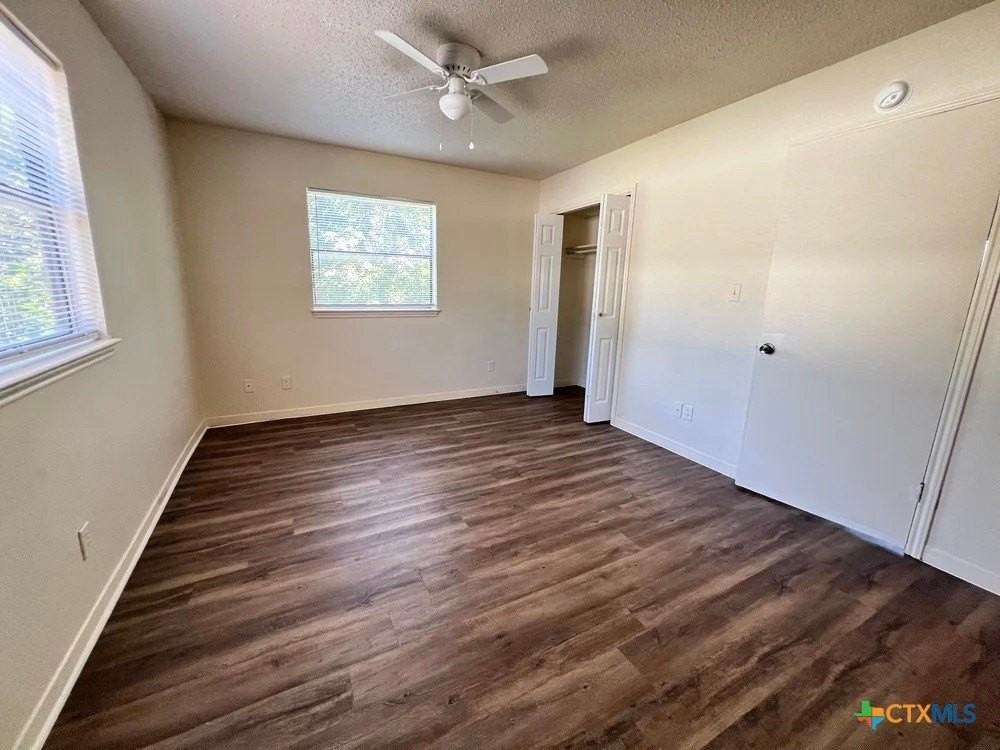 450 Burleson St #A - Photo 5 of 5