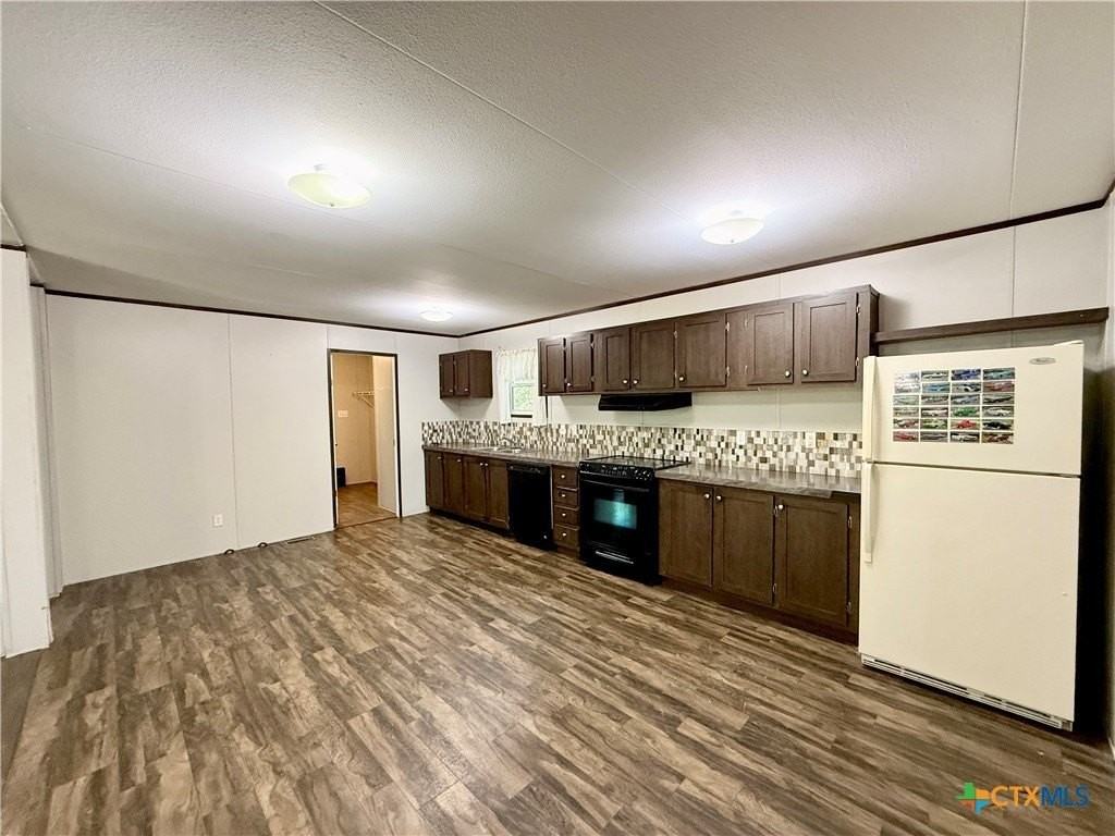 159 Deer Ln - Photo 6 of 16