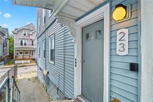 featured image of 23 Penn St #3R