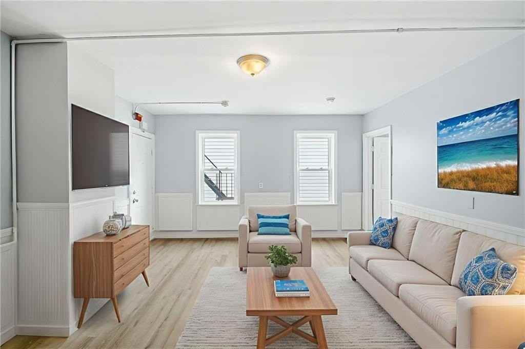 23 Penn St #3R - Photo 2 of 10
