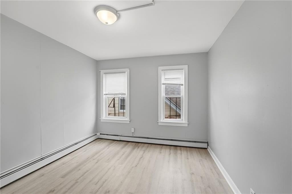 23 Penn St #3R - Photo 5 of 10