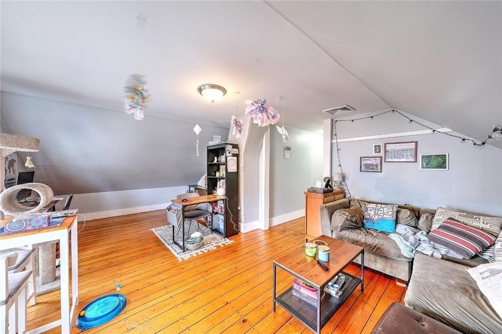 390 Hope St #3 - Photo 7 of 13