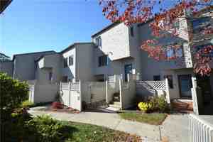 featured image of 49 Seabreeze Ln #49