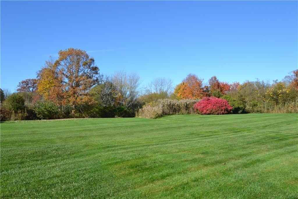 49 Seabreeze Ln #49 - Photo 3 of 32