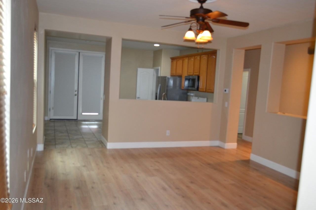 4799 W Calatrava Ln - Photo 3 of 32