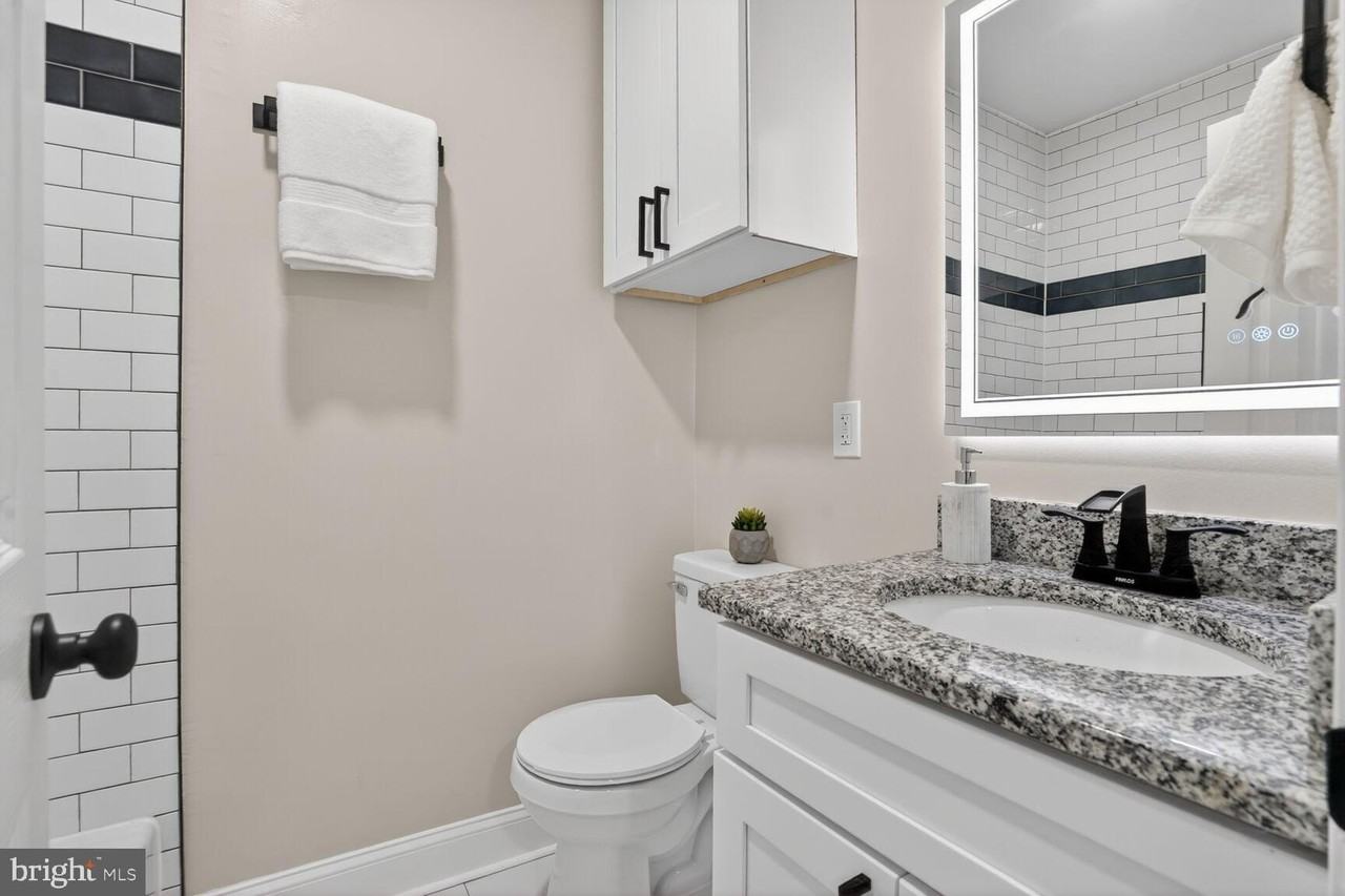 212 36th St Ne #3 - Photo 6 of 14