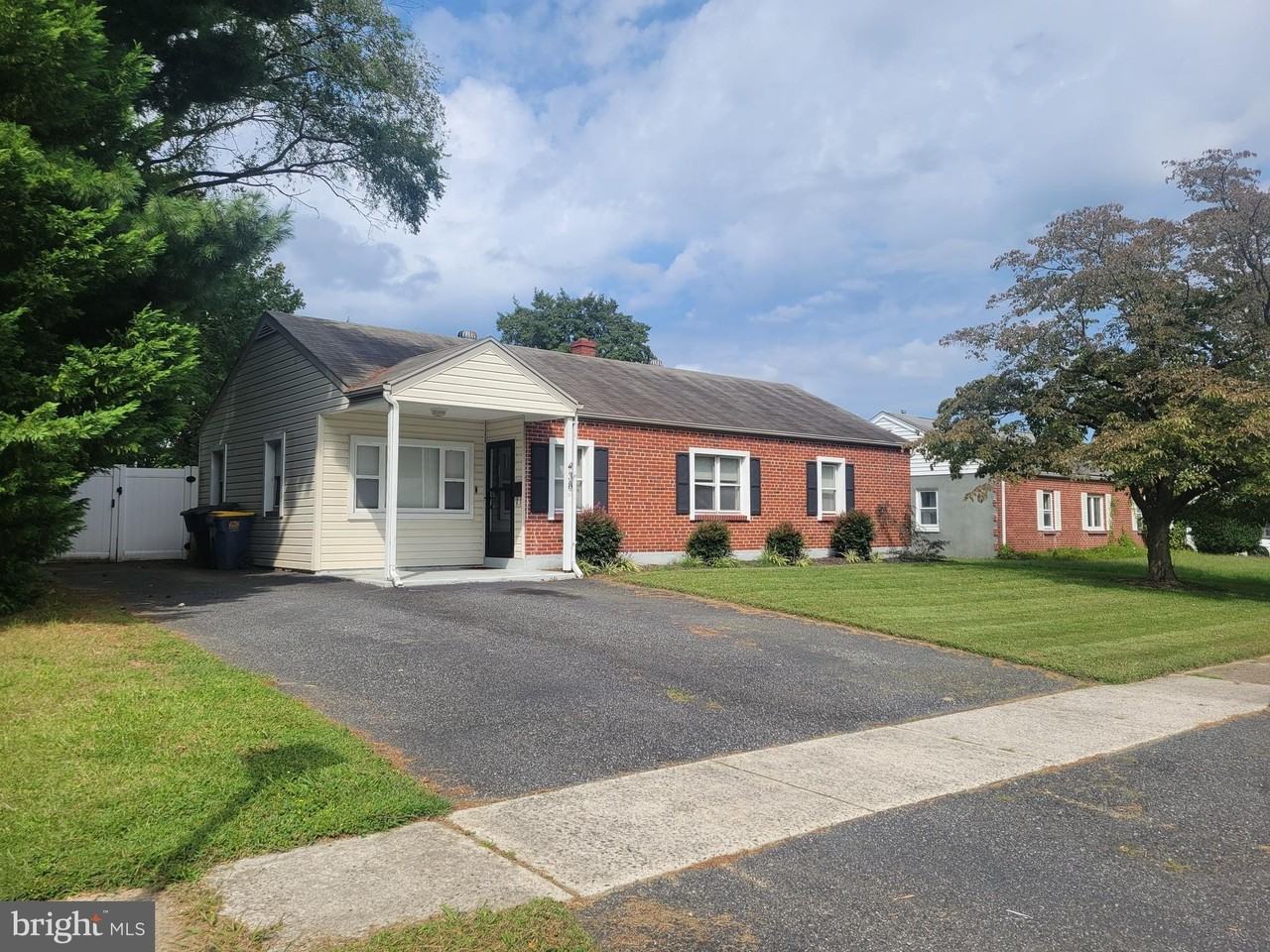 38 Evergreen Dr - Photo 2 of 34