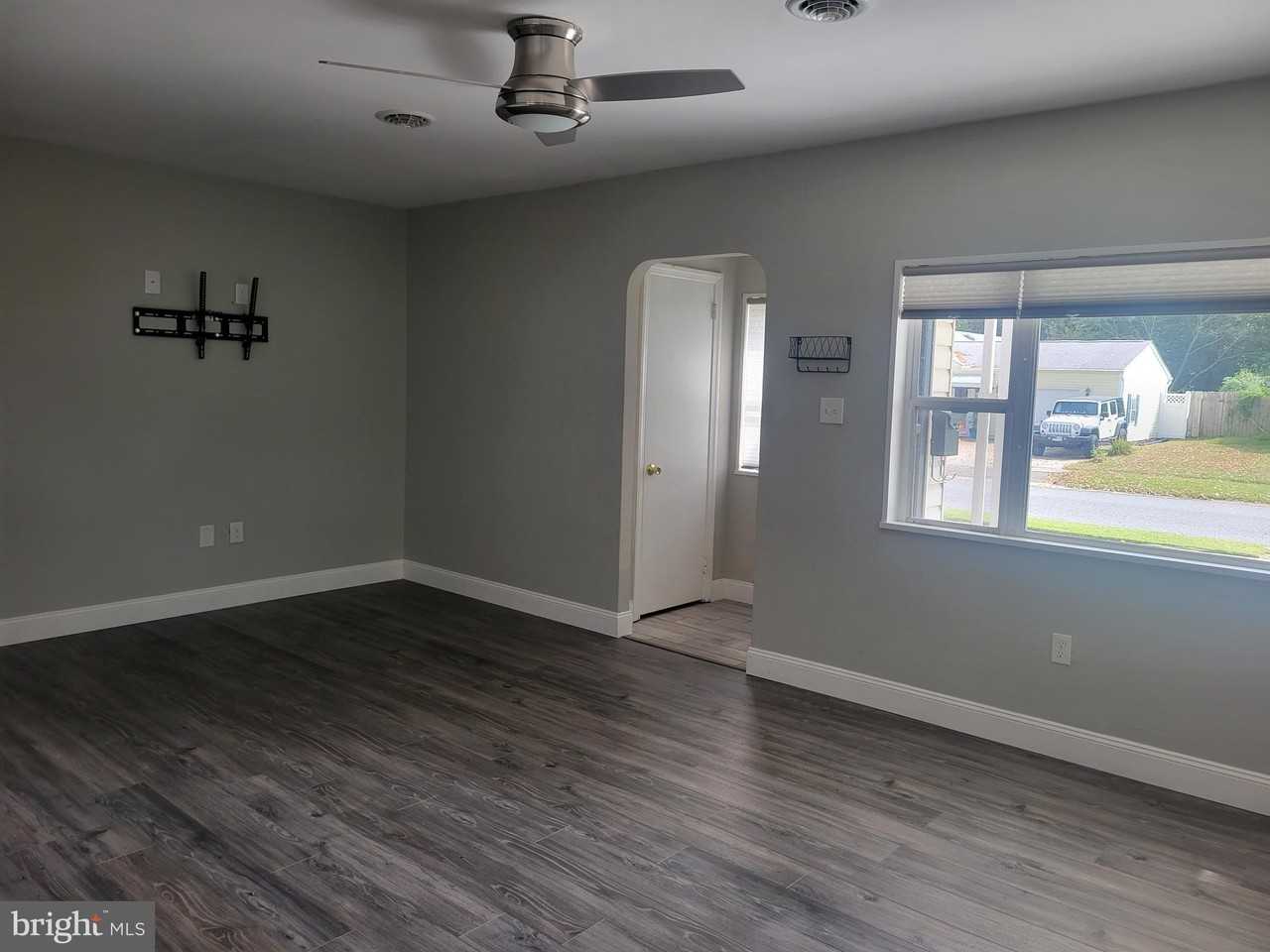 38 Evergreen Dr - Photo 6 of 34