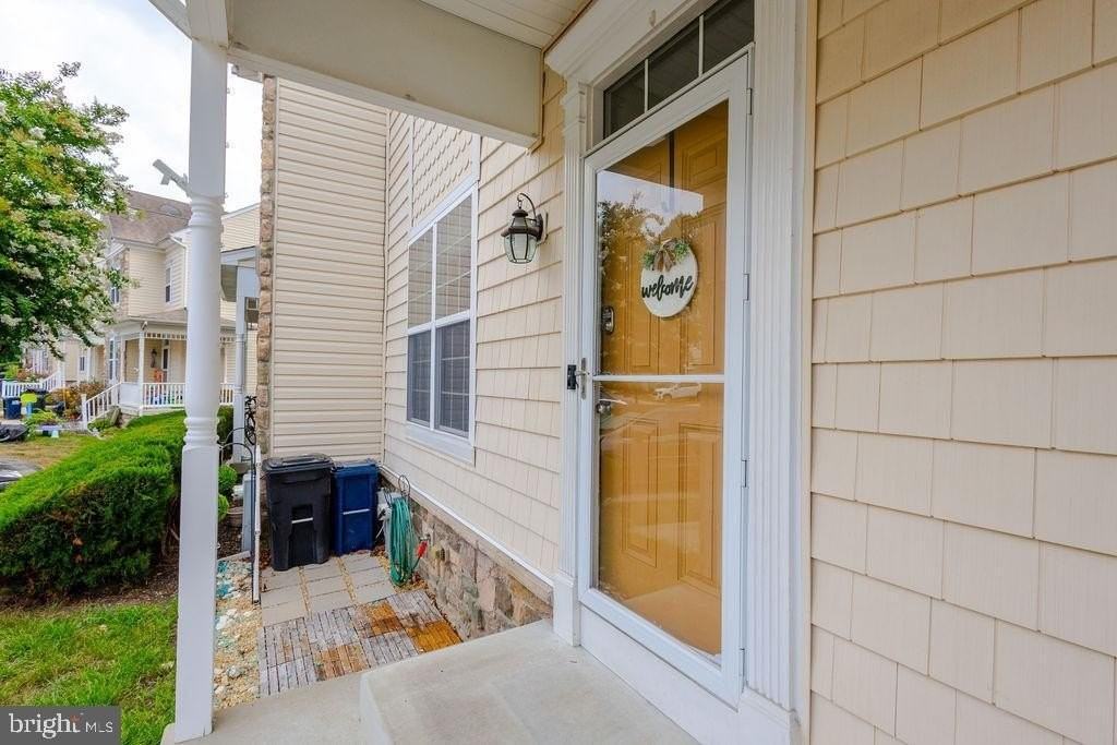 3657 Bedford Dr - Photo 4 of 27