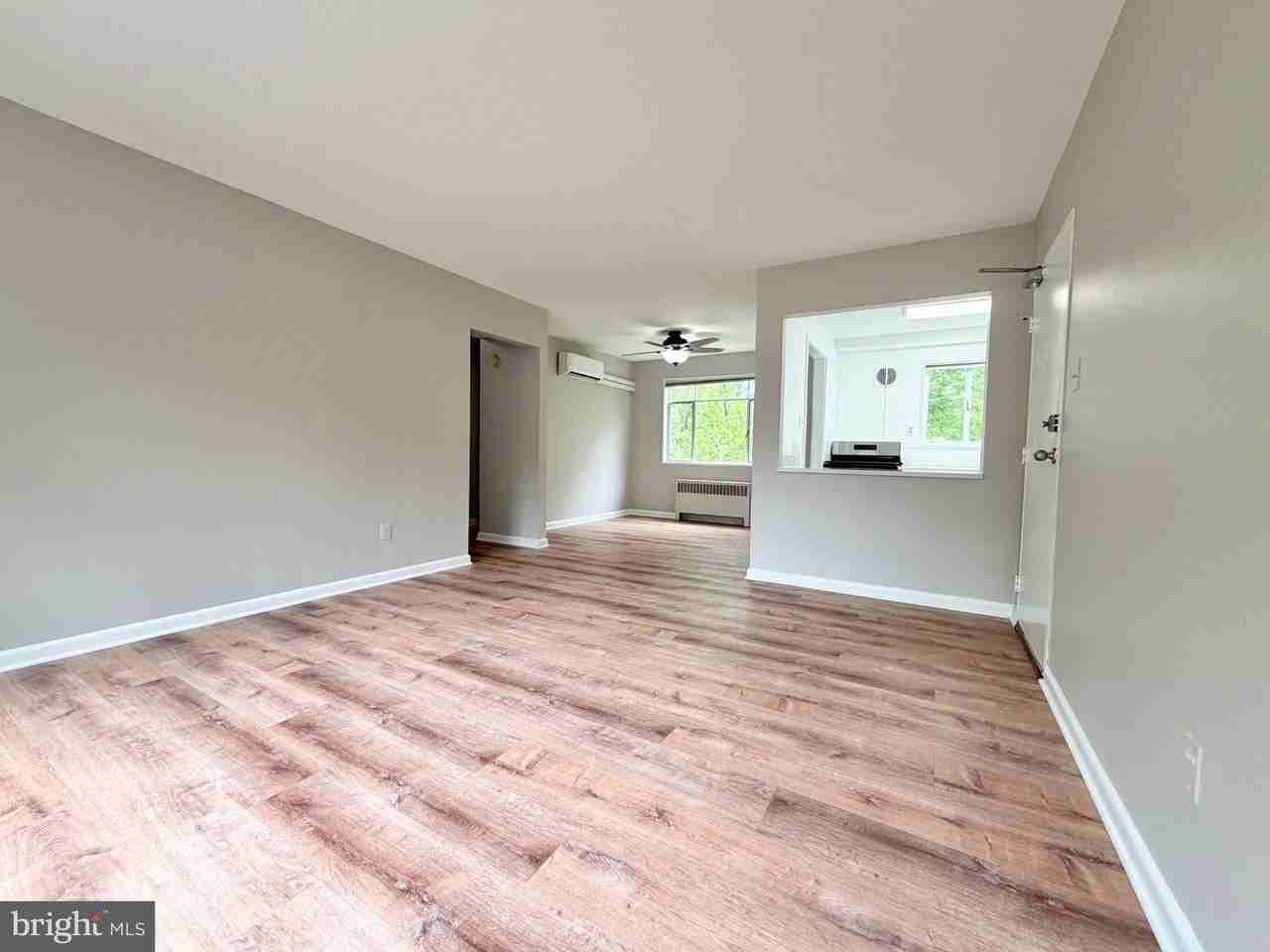 10305 Montrose Ave #M101 - Photo 5 of 21