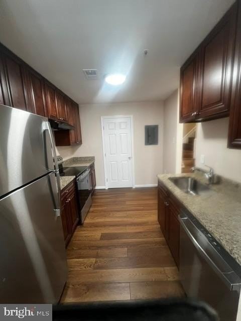 8881 Rusland Ct - Photo 5 of 26