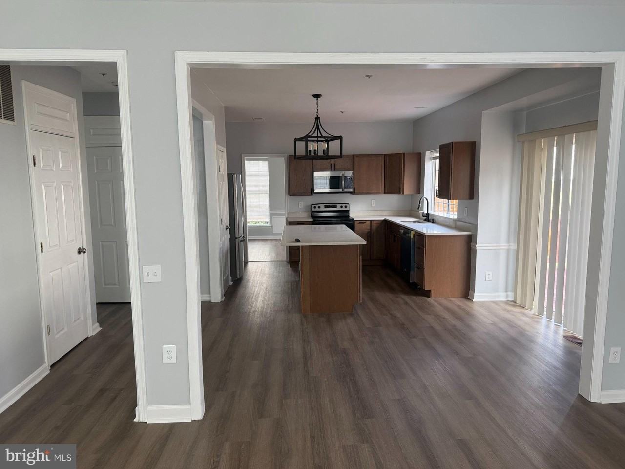3113 Eagles Nest Dr - Photo 4 of 36