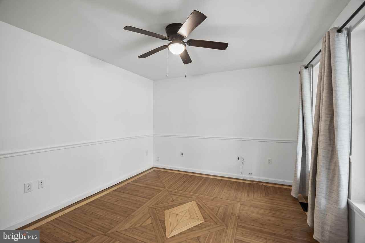 109 6th Ave - Photo 5 of 22