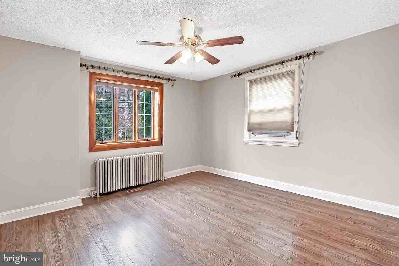 32 Cranbury Rd - Photo 7 of 22