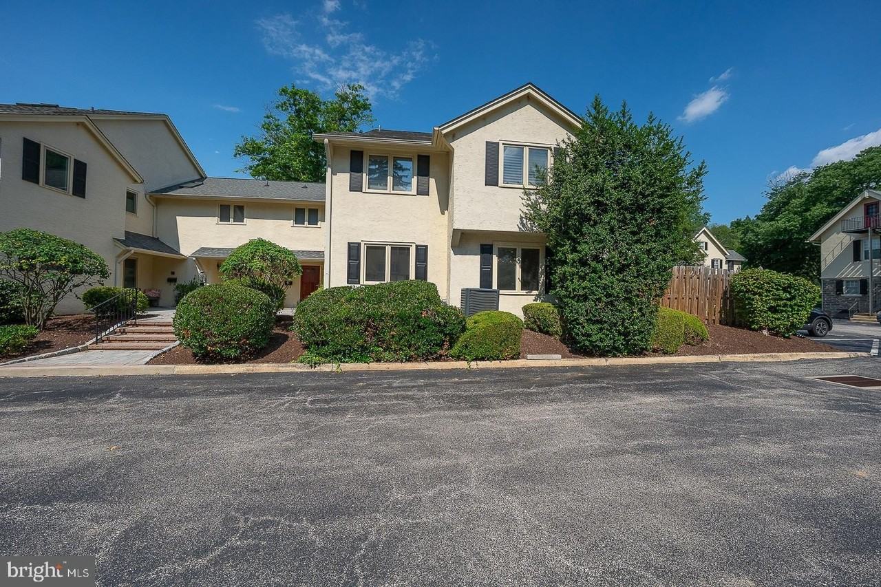 116 Montrose Ave #H - Photo 2 of 50