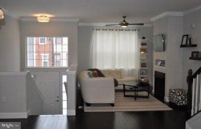 2545 E Dauphin St - Photo 4 of 18