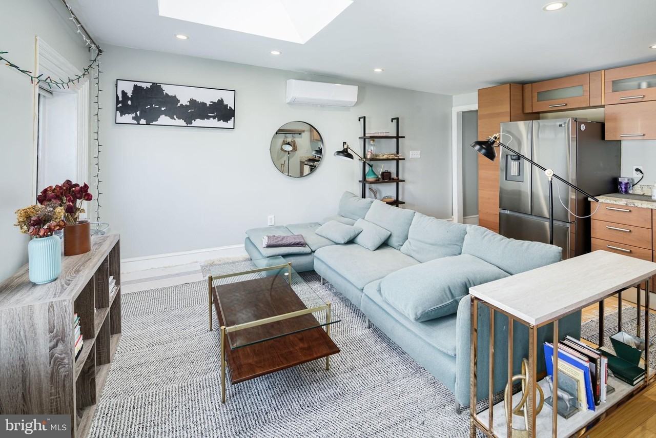 1514 Pine St #4F - Photo 5 of 13