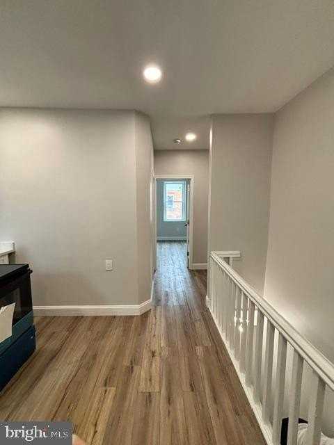 3346 N Howard St #2ndFL - Photo 4 of 10