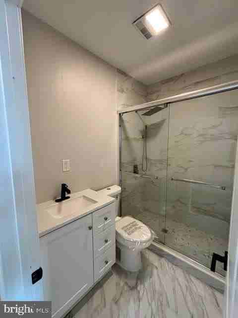 3346 N Howard St #2ndFL - Photo 6 of 10