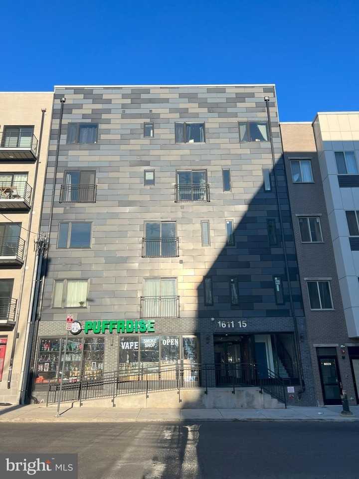 1611 Ridge Ave #1