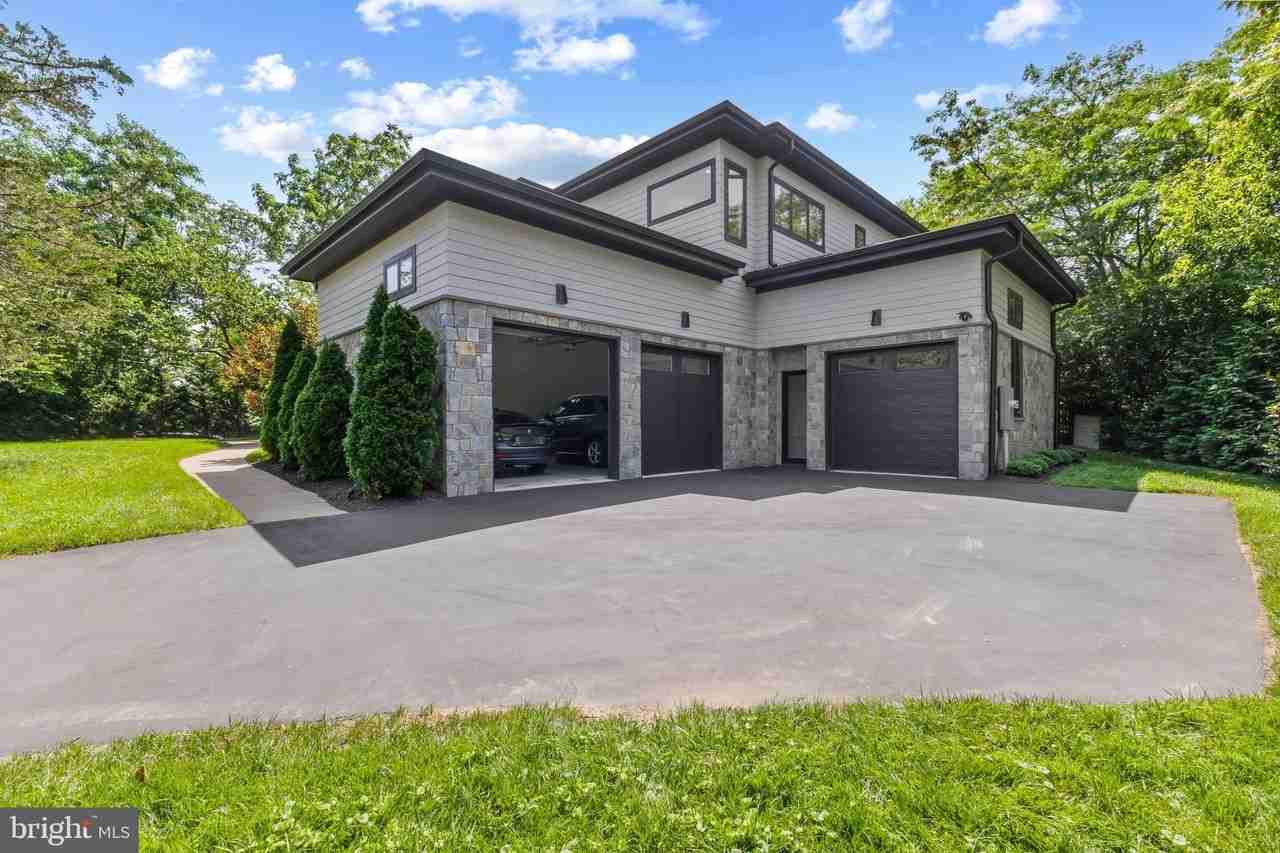 1513 Oakview Dr - Photo 7 of 50