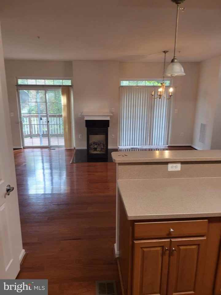 13945 Hollow Wind Way #101 - Photo 3 of 28