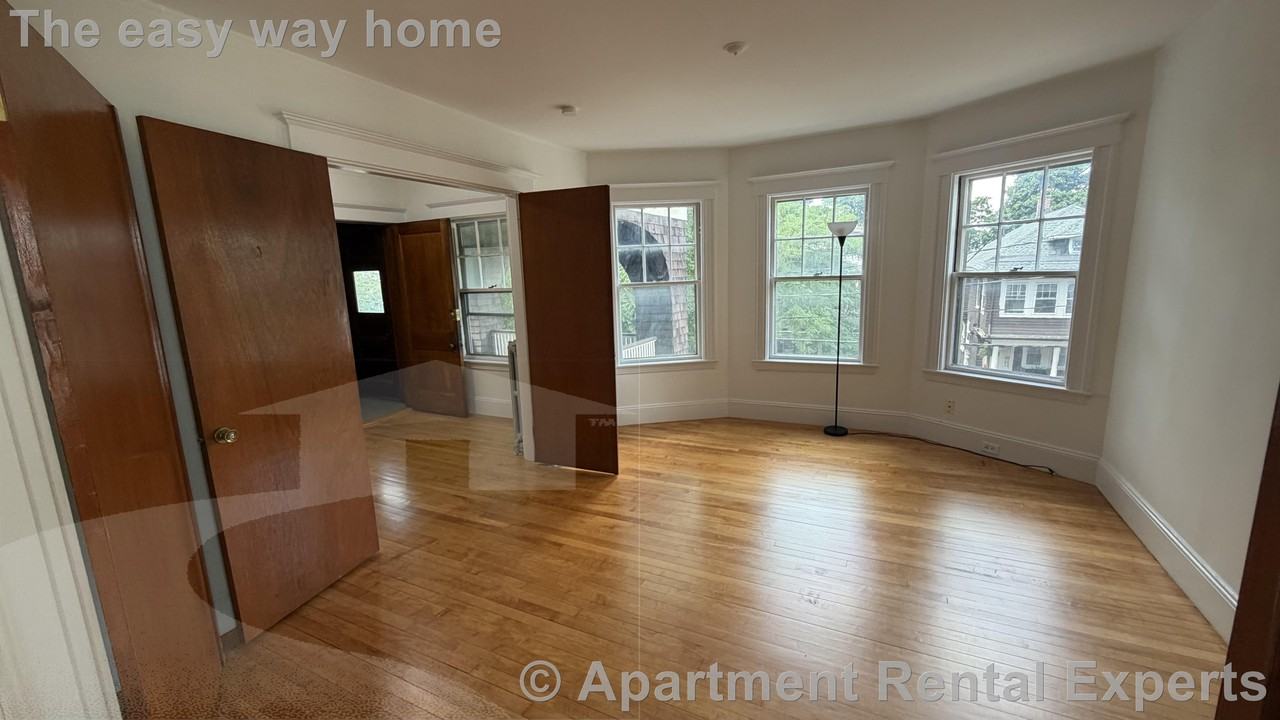 26 Upland Rd #2 - Photo 7 of 18