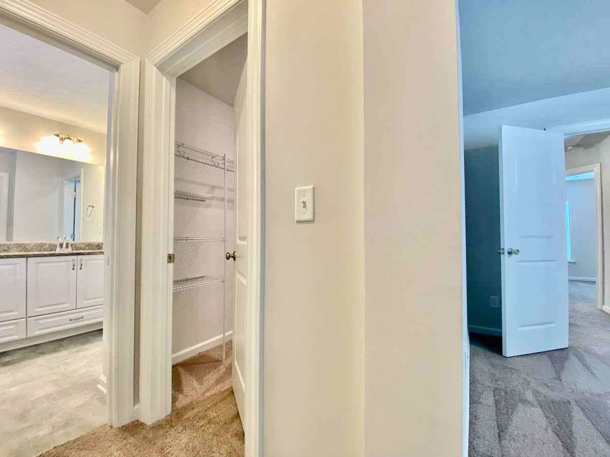 1895 Butternut Dr - Photo 7 of 19
