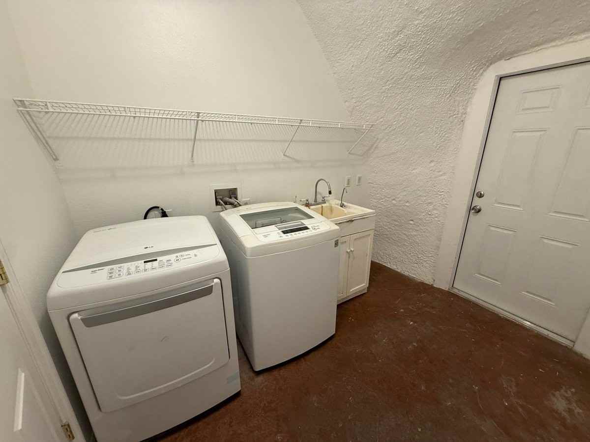 18390 17th Ave - Photo 2 of 20