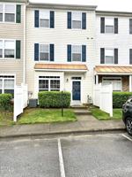 featured image of 2210 Raven Rd #102
