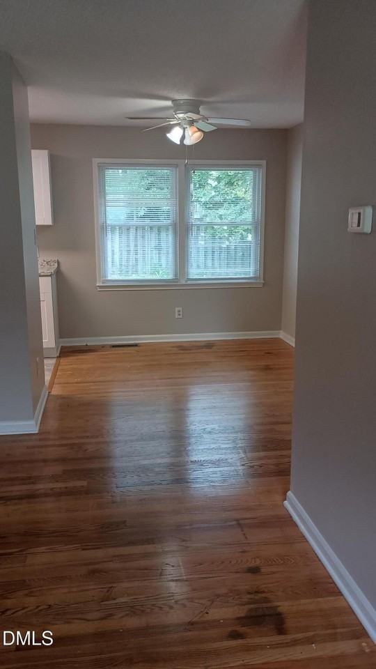 102 S Tunstall Ave - Photo 4 of 22