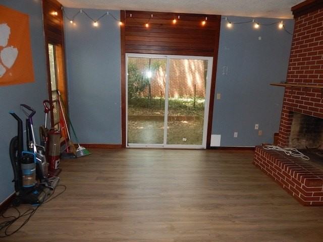 114 Houston St - Photo 4 of 21