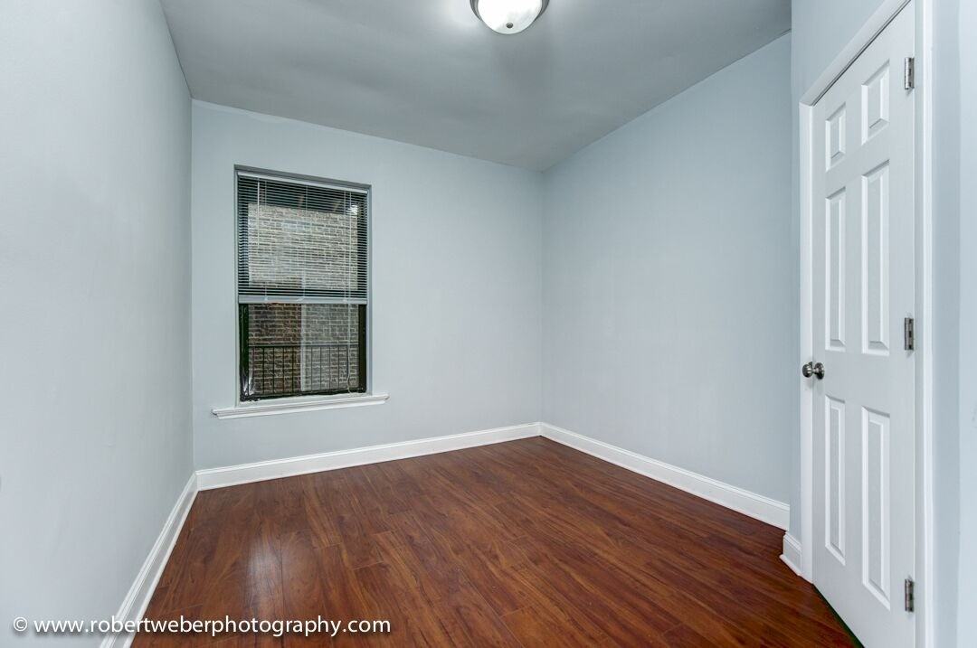 1209 W Catalpa Ave #1 - Photo 4 of 11