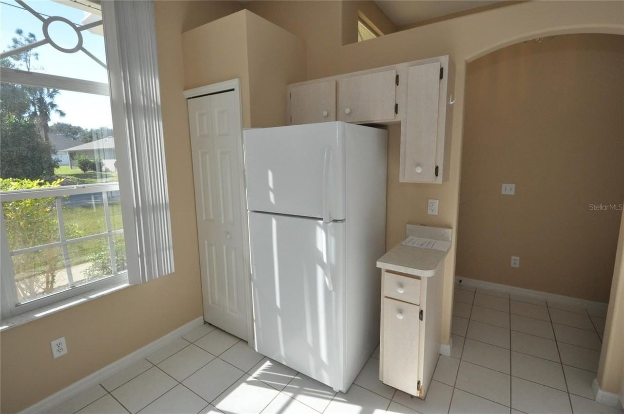 23 Primrose Ln - Photo 6 of 32