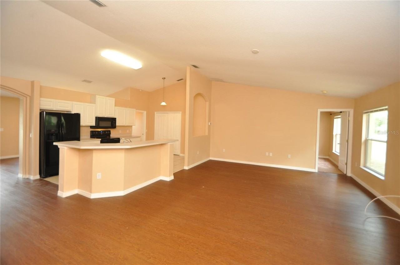65 Rolling Fern Dr - Photo 7 of 33