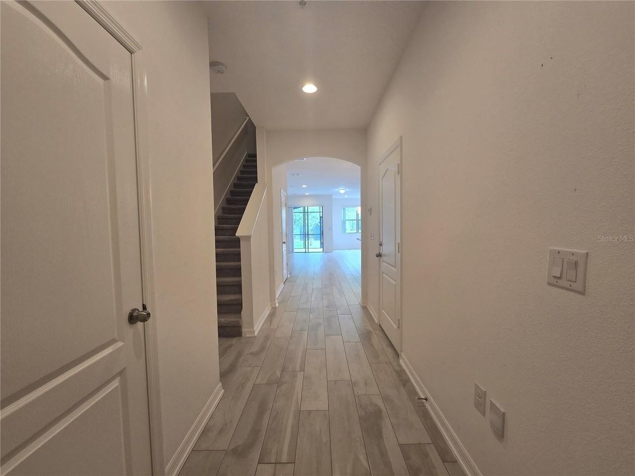 352 Rustic Loop - Photo 3 of 28